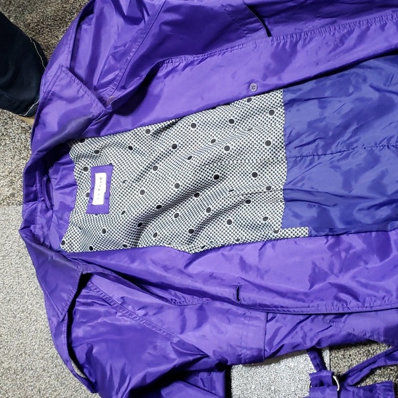 AT EASE Vintage/ Retro Button Up Belted Rain Trench Coat Size 9 - Picture 9 of 16